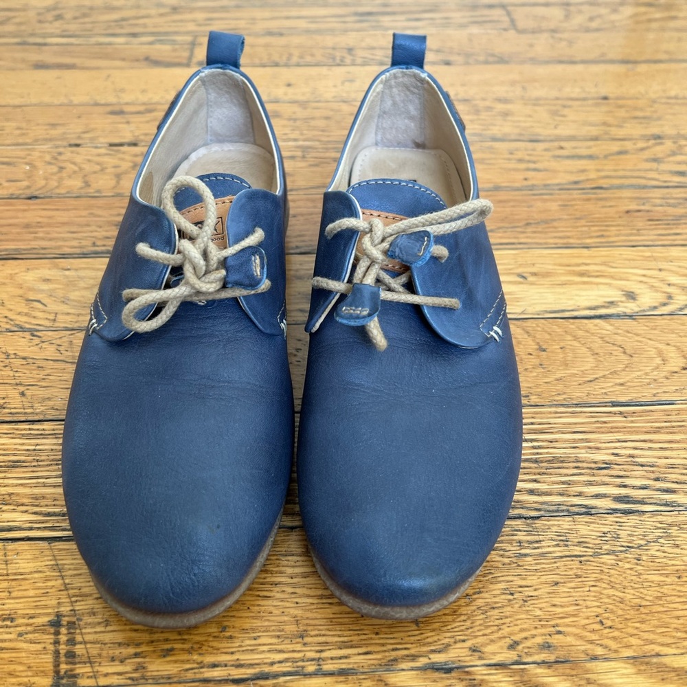Blue Pikolinos lace ups, sz 6.5